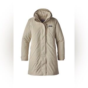 Patagonia Women's Beige Stormdrift Parka Size Small